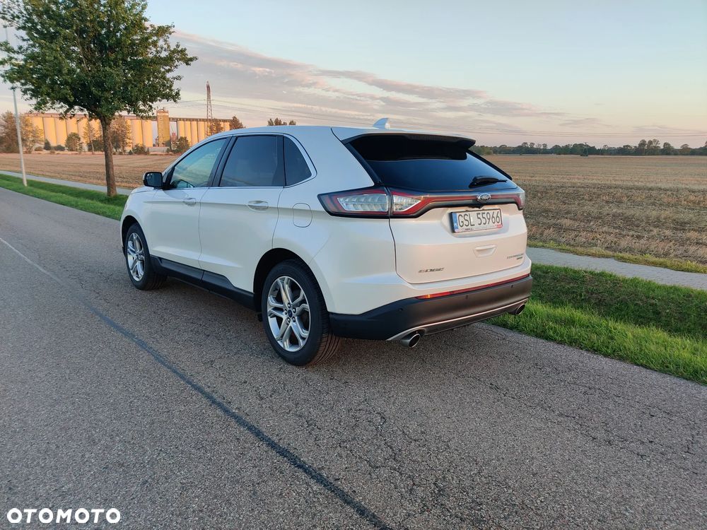 Ford Edge - 4