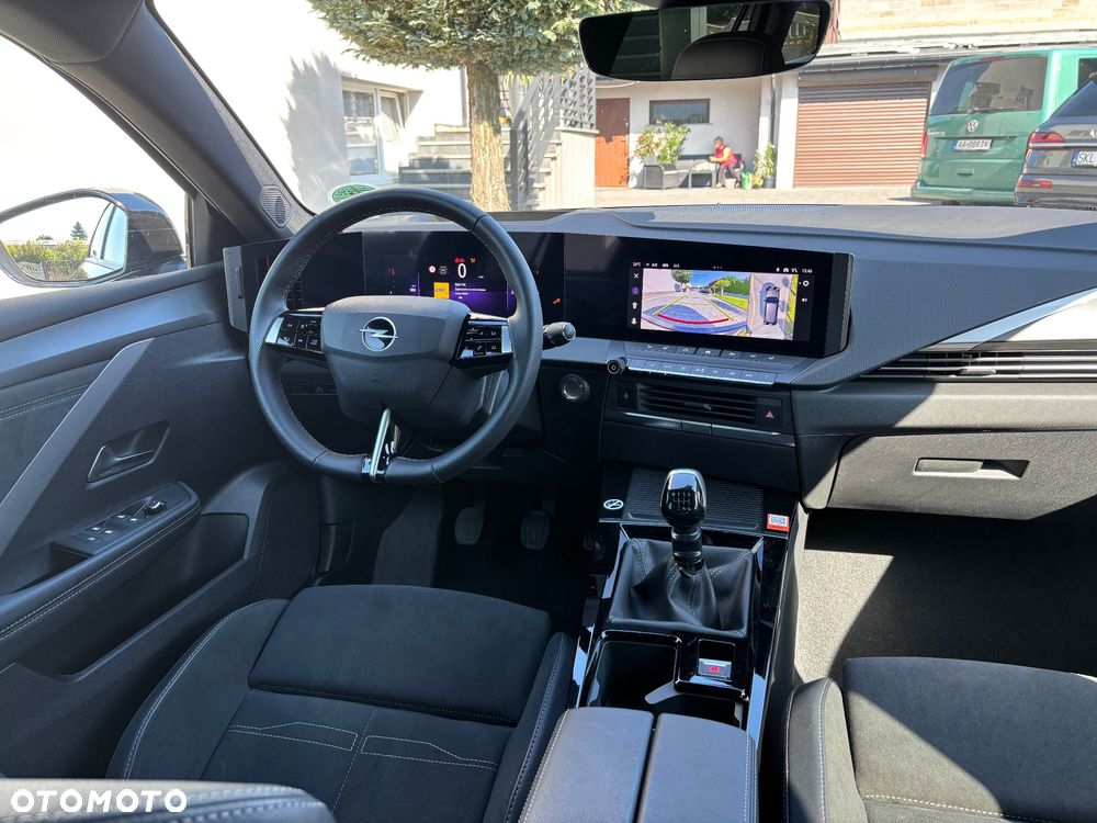 Opel Astra - 16