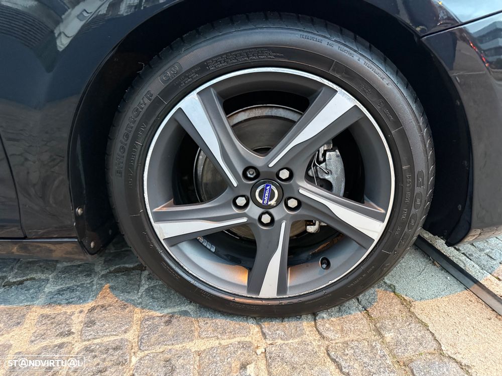 Volvo V40 D2 R Design - 54