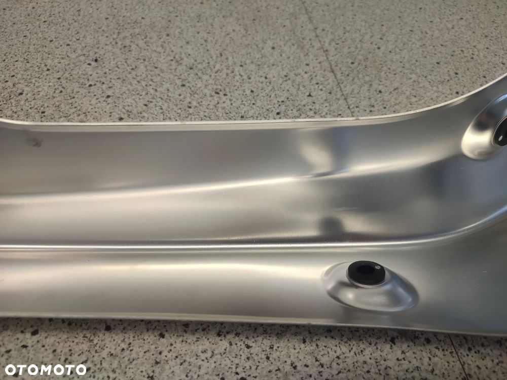 Osłona wydechu, tłumika Suzuki GSX-R 1300 GSXR 1300 Hayabusa 1300 - 10