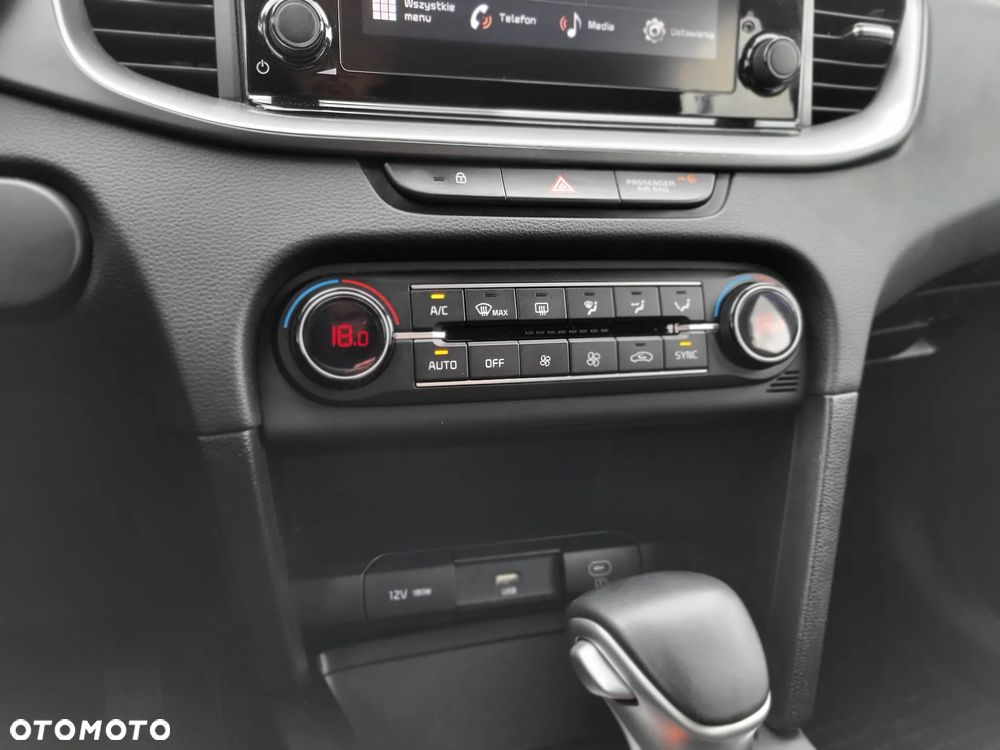 Kia Ceed 1.5 T-GDI M - 16