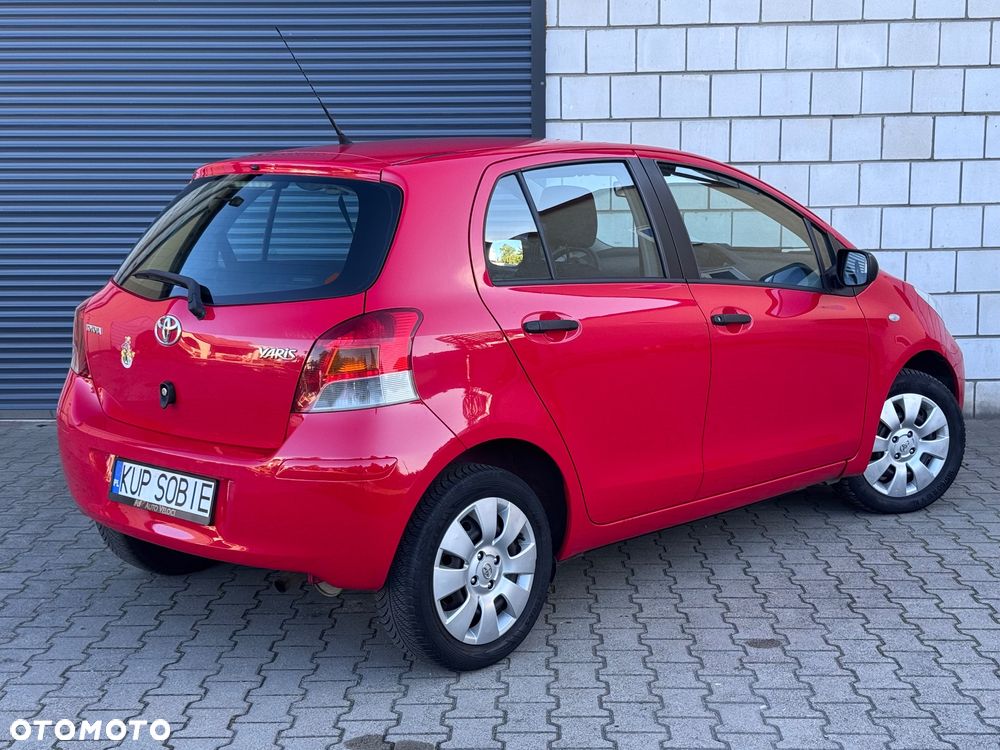 Toyota Yaris 1.0 Premium EU6 - 15