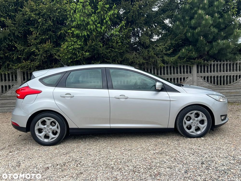 Ford Focus 1.5 TDCi Trend Sport - 27