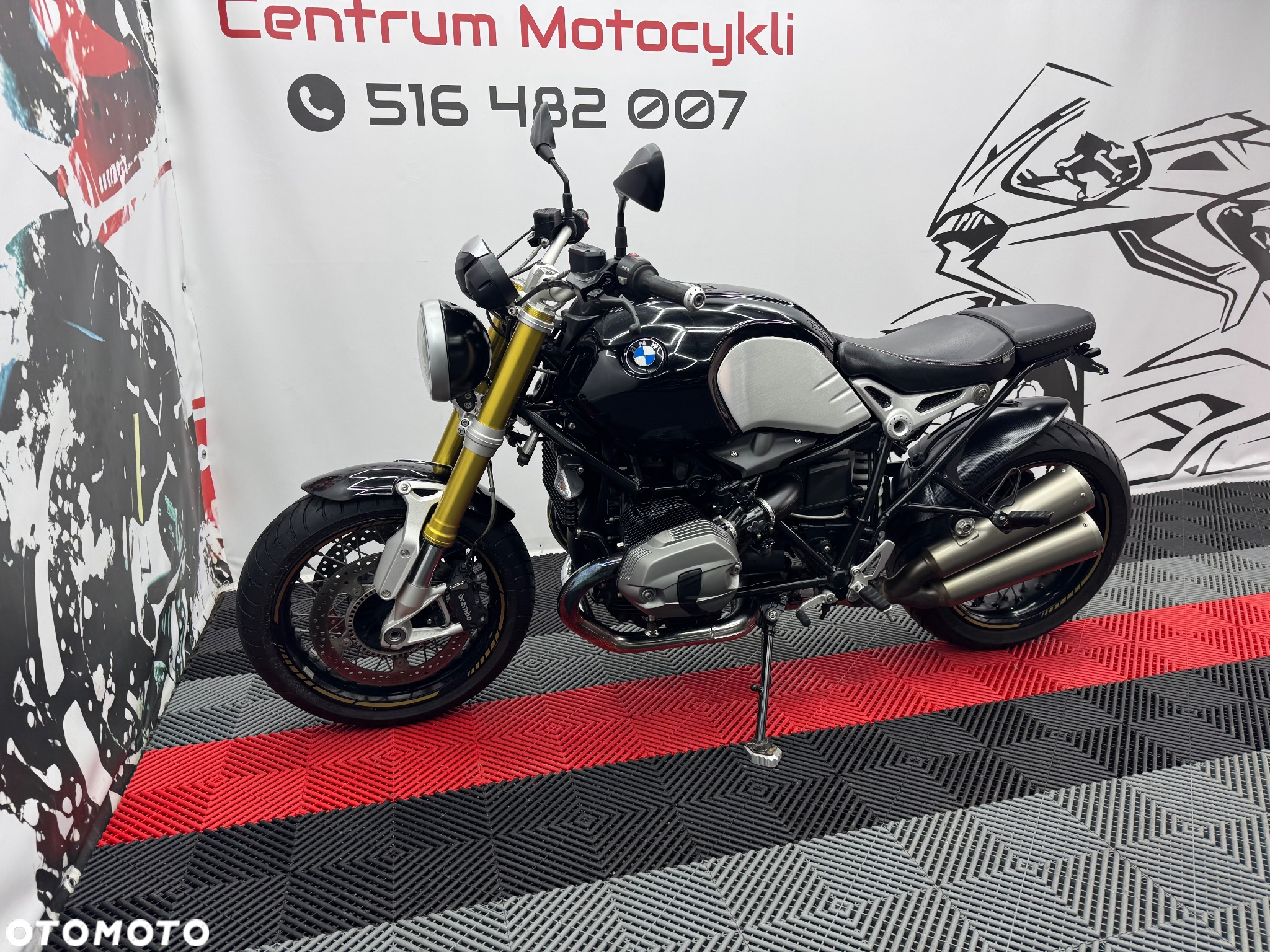 BMW R - 6