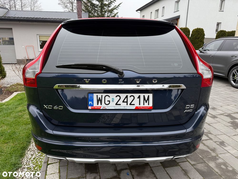 Volvo XC 60 D5 AWD Geartronic Summum - 6