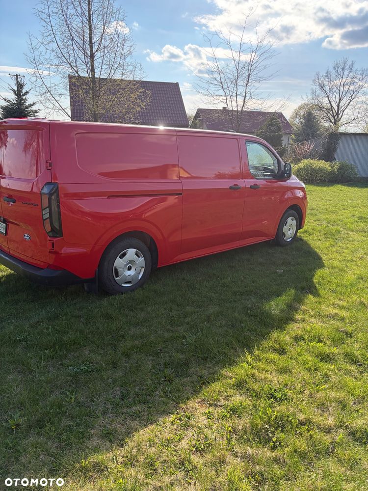 Ford CUSTOM - 3