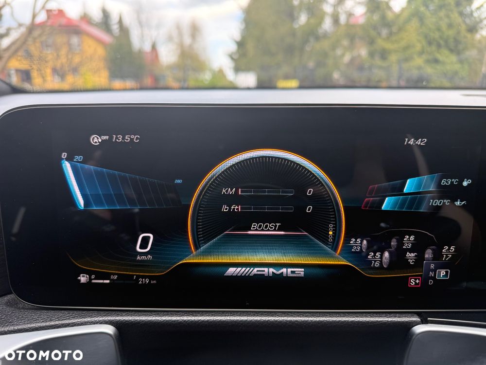 Mercedes-Benz GLB AMG 35 4Matic AMG Speedshift DCT 8G - 19