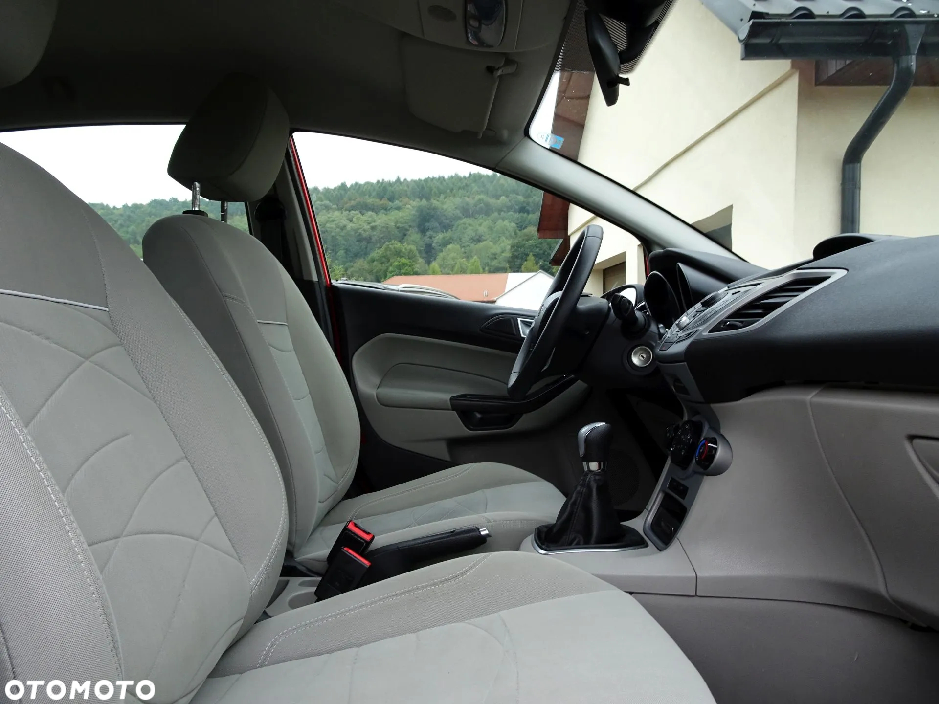Ford Fiesta 1.6 TDCI Champions Edition - 5