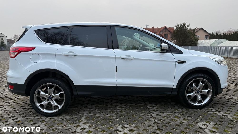 Ford Kuga 2.0 TDCi 4x4 Titanium - 12