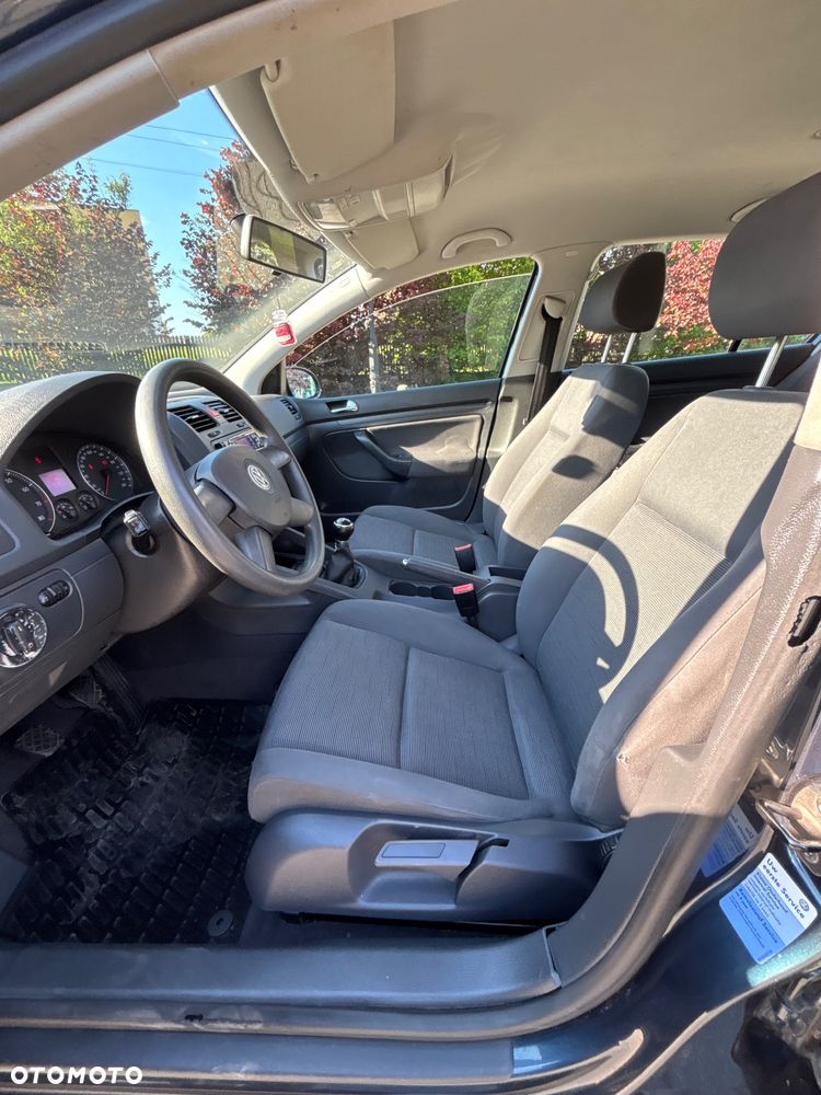 Volkswagen Golf 1.6 Trendline - 8