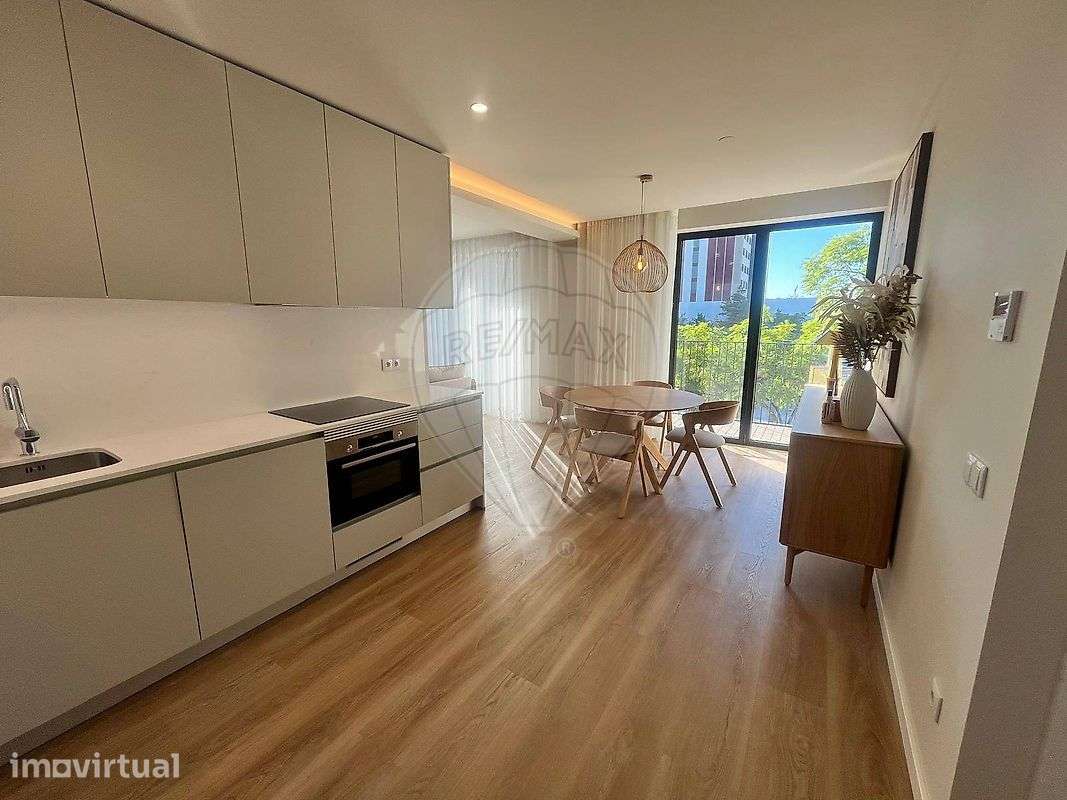 Apartamento T1 para arrendamento - Grande imagem: 2/9