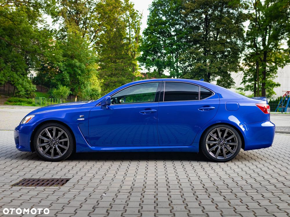Lexus IS - 16
