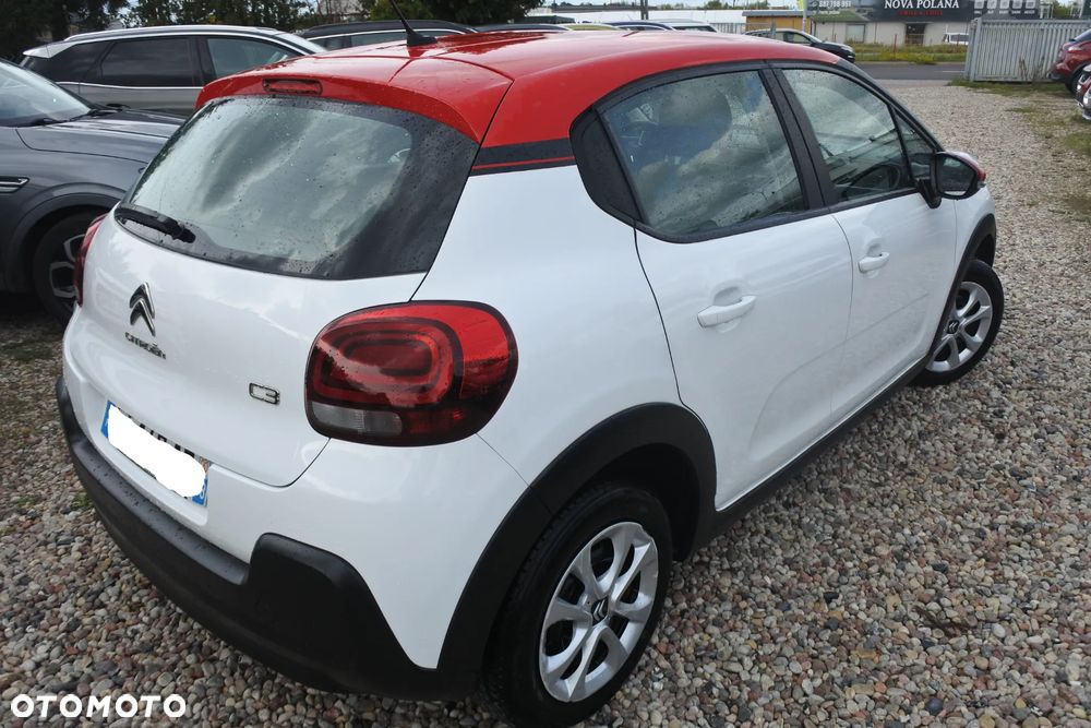Citroën C3 Pure Tech 82 SHINE - 3