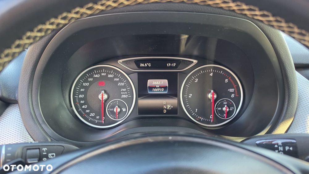 Mercedes-Benz Klasa B 200 (CDI) d 4-Matic Style - 2