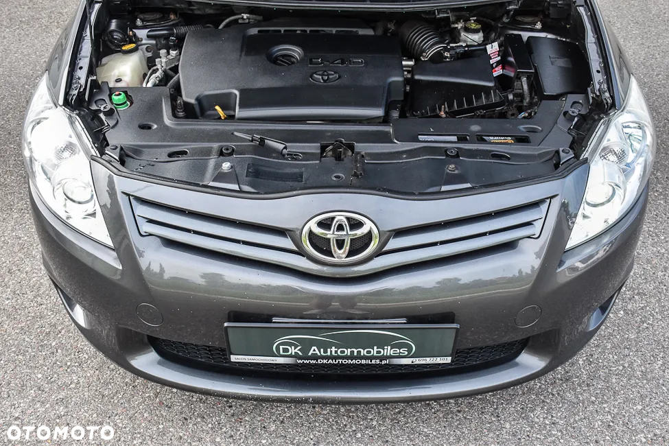 Toyota Auris 2.0 D-4D Prestige - 38