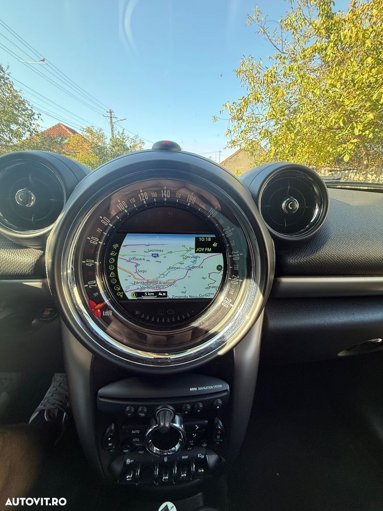 Mini Countryman - 11