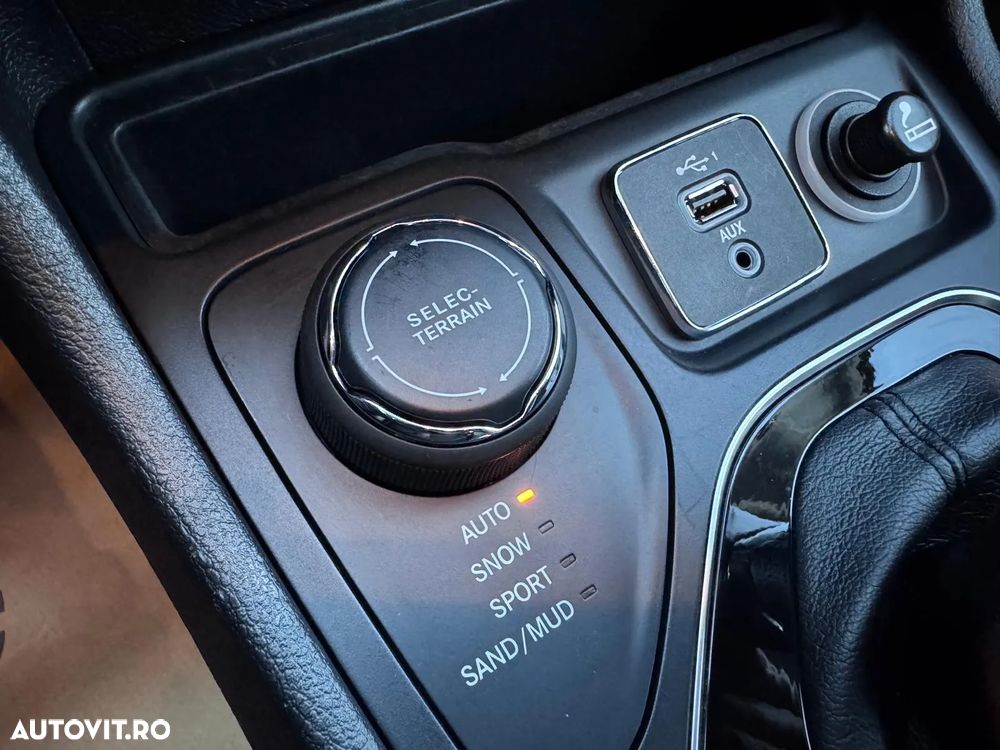 Jeep Cherokee 2.2 MJet AWD ACTIVE DRIVE I AT9 Limited - 38