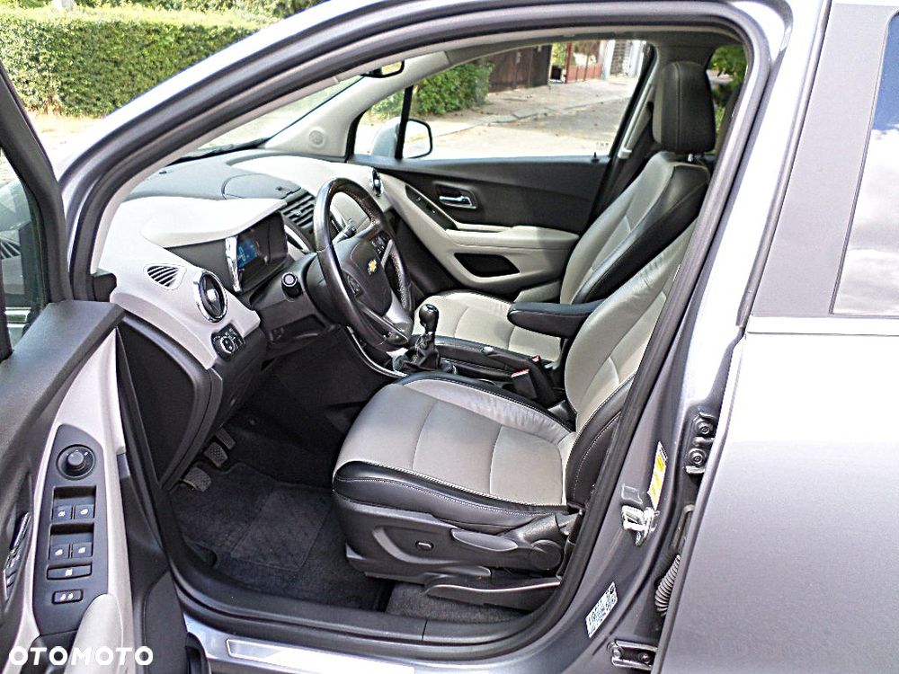 Chevrolet Trax 1.4T AWD LT+ - 8
