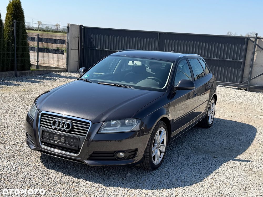 Audi A3 Sportback - 3