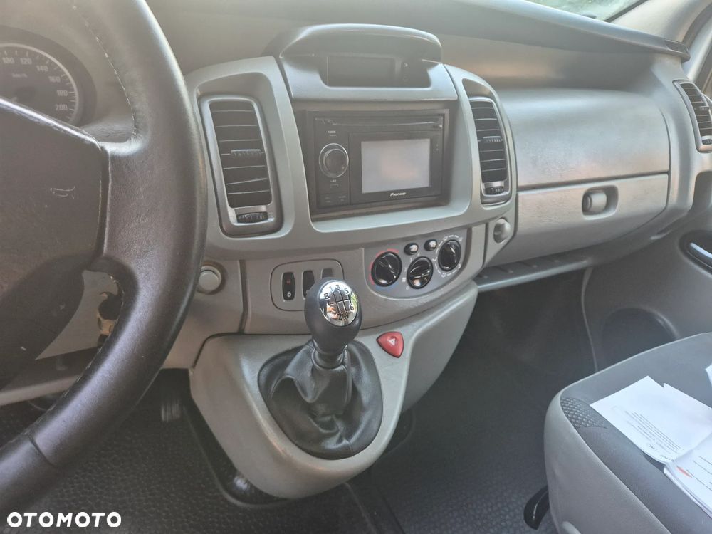 Renault Vivaro - 24