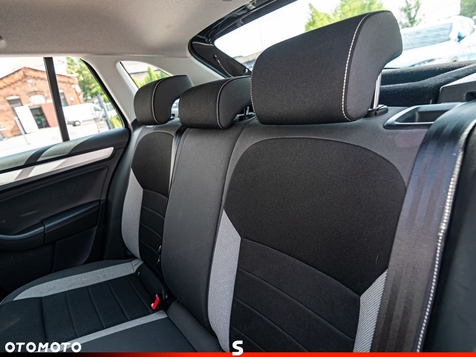 Skoda RAPID 1.0 TSI Ambition - 20