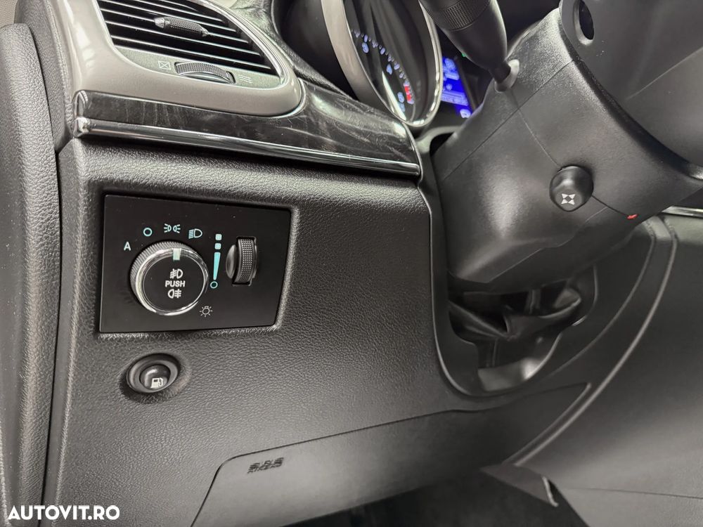 Jeep Grand Cherokee 3.0I CRD Overland Summit - 31