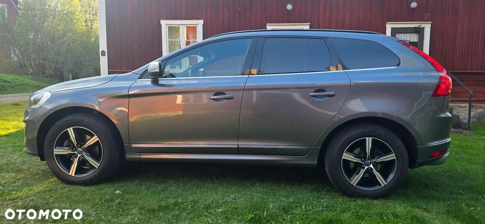Volvo XC 60 D4 RDesign - 12