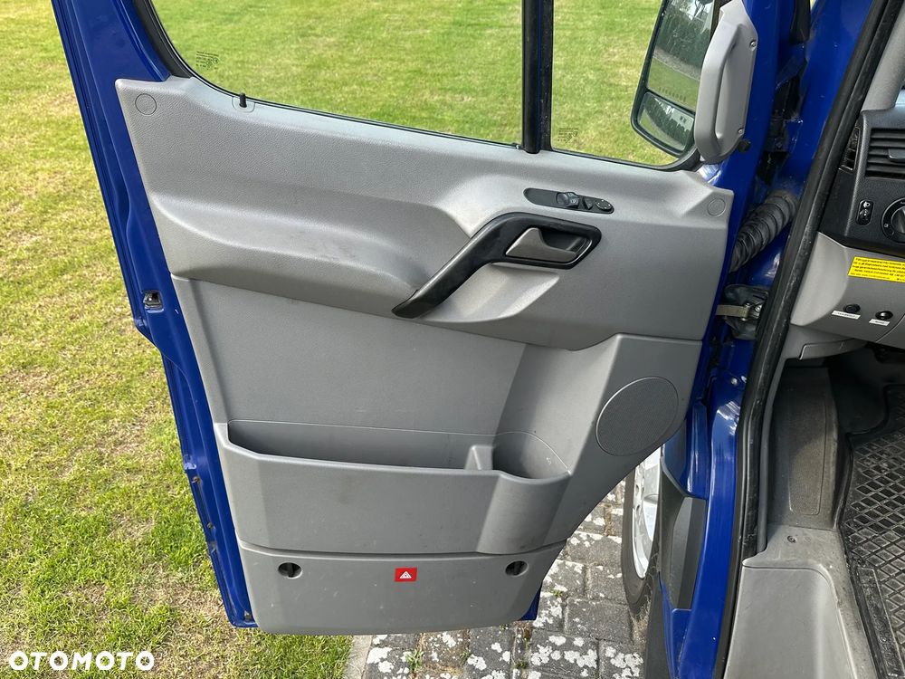 Mercedes-Benz Sprinter - 19
