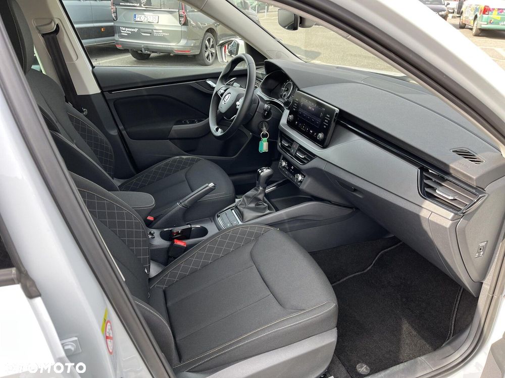Skoda Kamiq 1.0 TSI Ambition DSG - 21