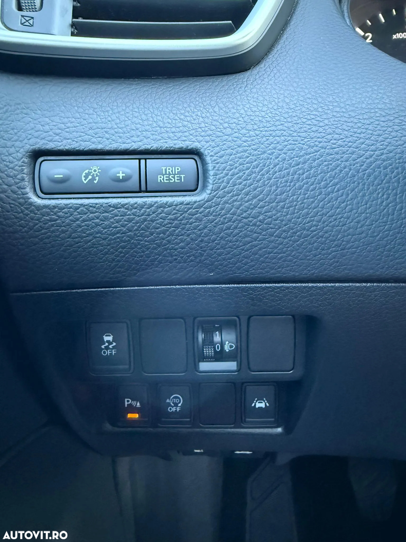 Nissan Qashqai 1.6 DCI Start/Stop N-Connecta - 21