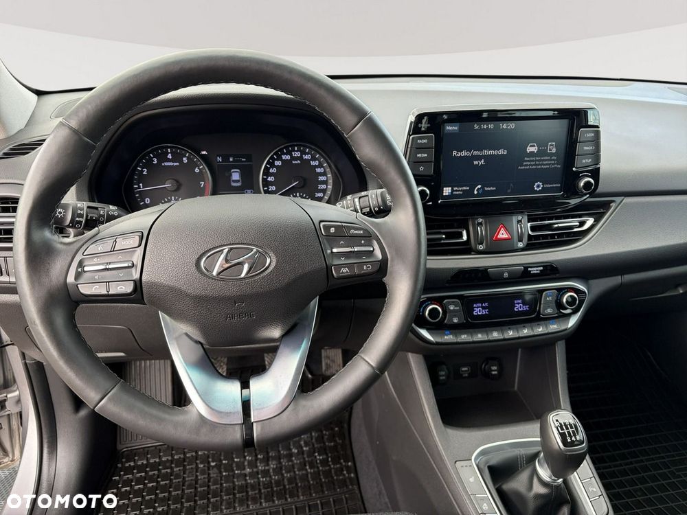 Hyundai i30 1.5 T-GDI 48V Smart - 13