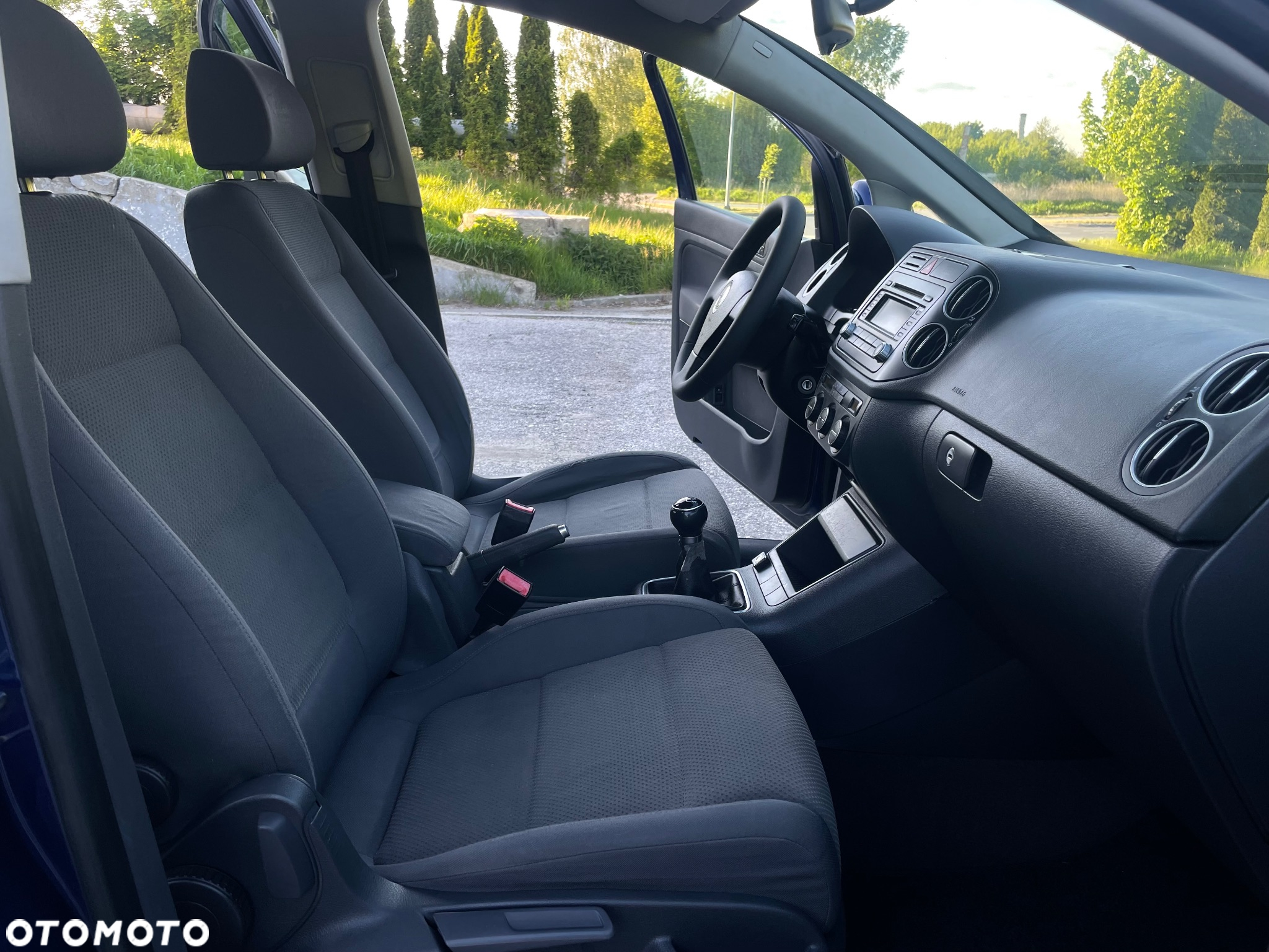 Volkswagen Golf V 1.6 Comfortline - 16