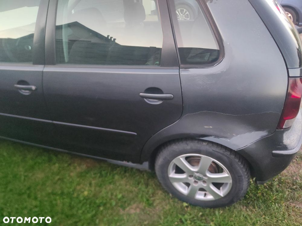 Volkswagen Polo 1.4 TDI Comfortline - 7