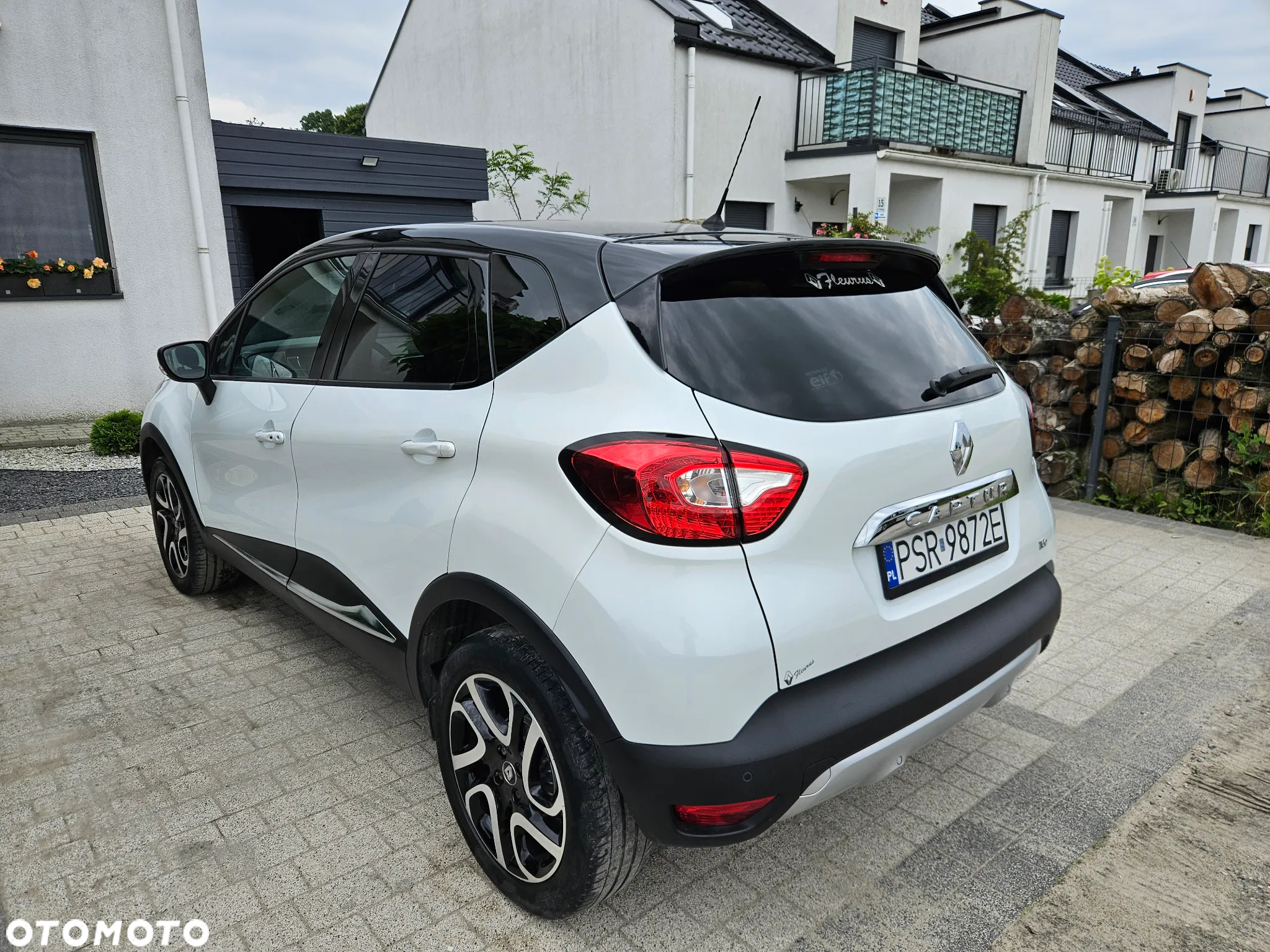 Renault Captur ENERGY TCe 120 Experience - 4
