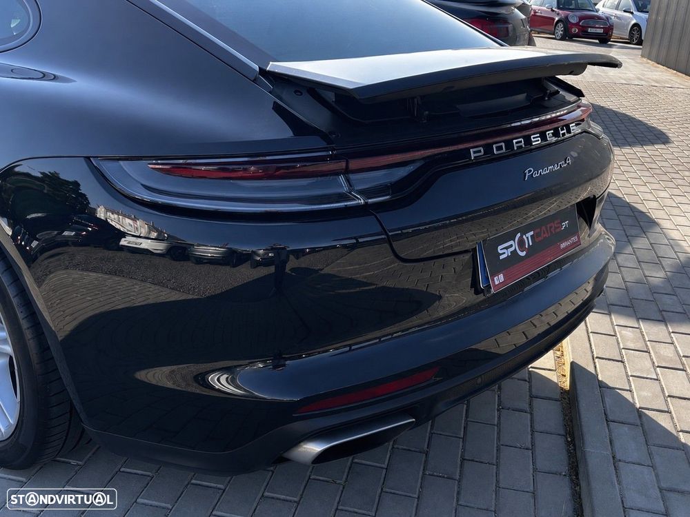 Porsche Panamera 4 - 5