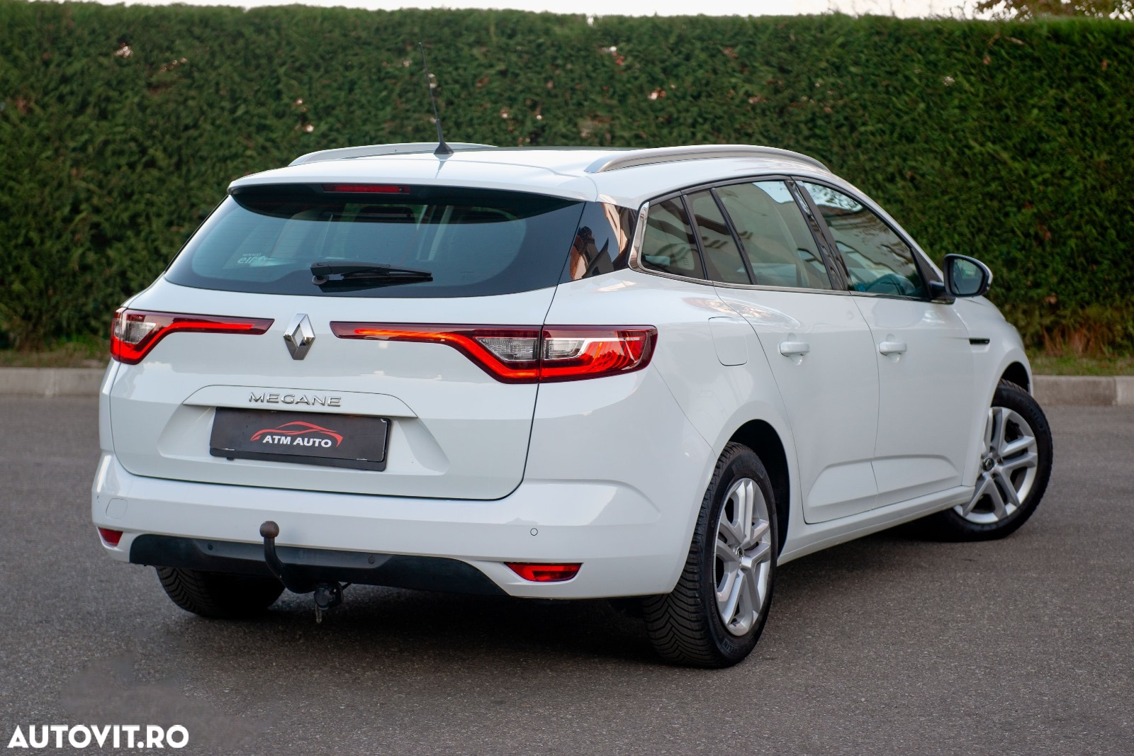 Renault Megane BLUE dCi 115 BUSINESS EDITION - 9