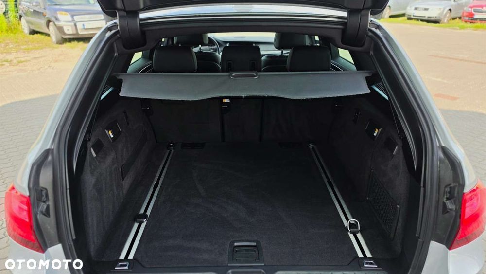 BMW Seria 5 520d xDrive - 30