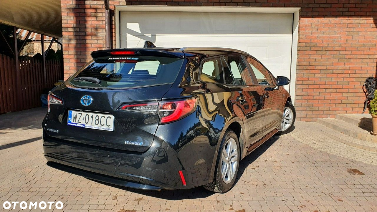 Toyota Corolla - 13