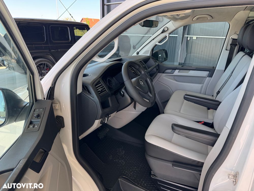 Volkswagen Transporter DSG Kurz Plus Comfortline - 12