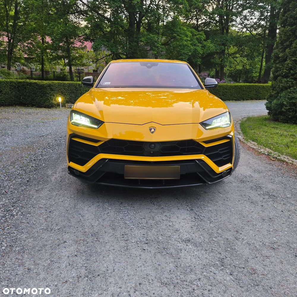 Lamborghini Urus - 5