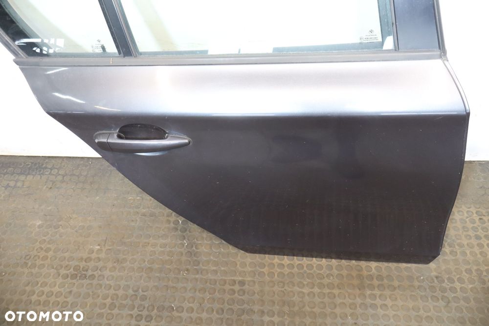 DRZWI PRAWY TYŁ BMW 118I E87 HB - 3
