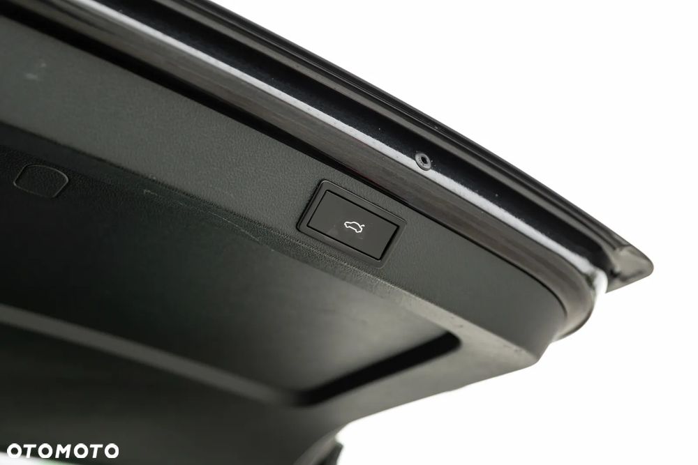 Skoda Octavia 2.0 TSI (Green tec) DSG RS - 16