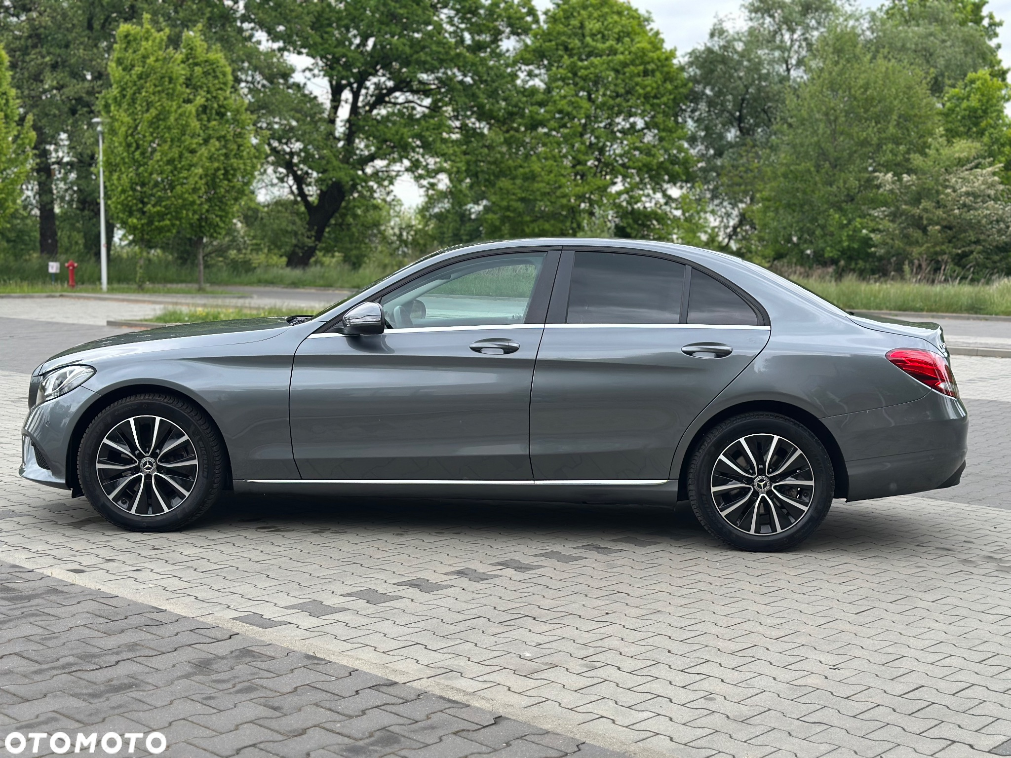Mercedes-Benz Klasa C 220 d T 9G-TRONIC Avantgarde - 10