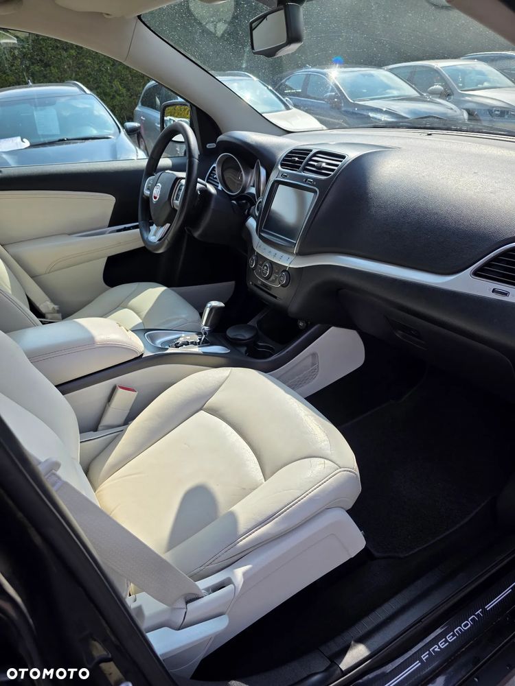 Fiat Freemont 2.0 Multijet 16V DPF Automatik Allrad My - 14