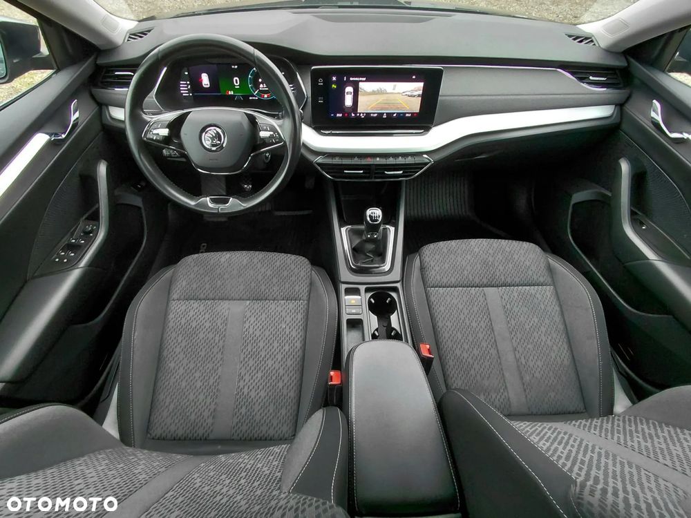 Skoda Octavia 1.5 TSI ACT Style - 12