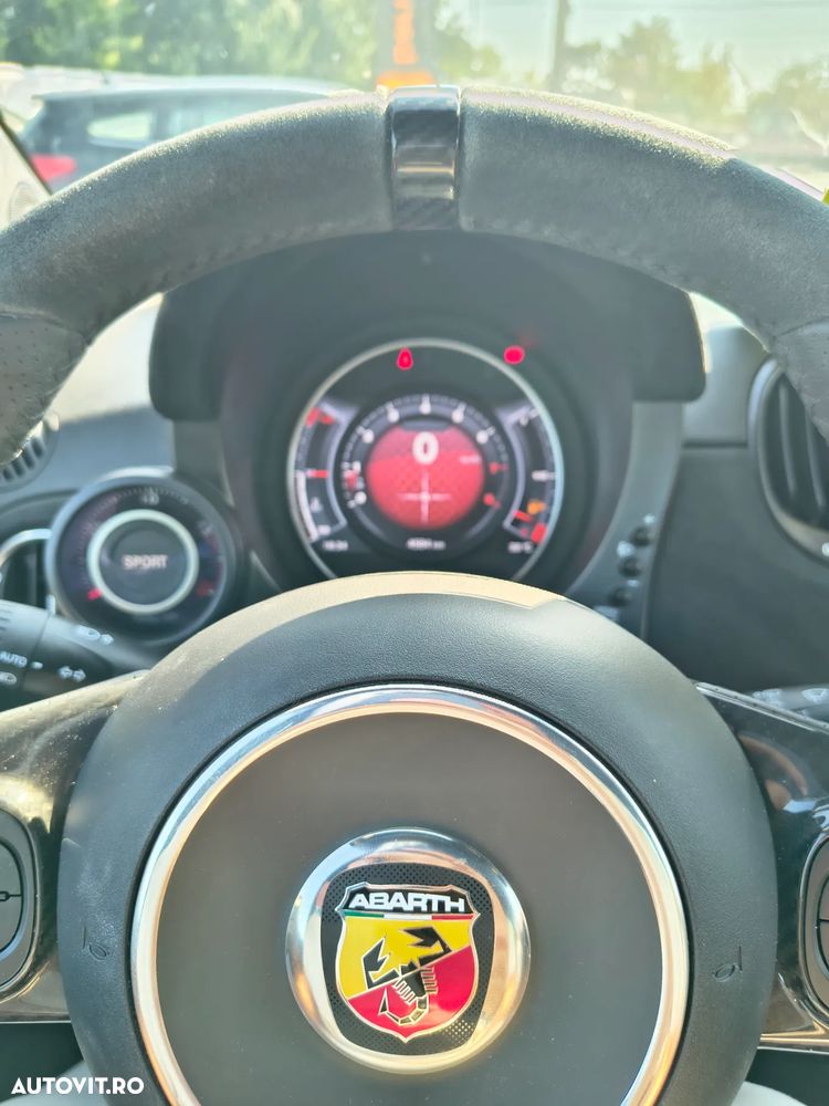 Abarth 695 - 8
