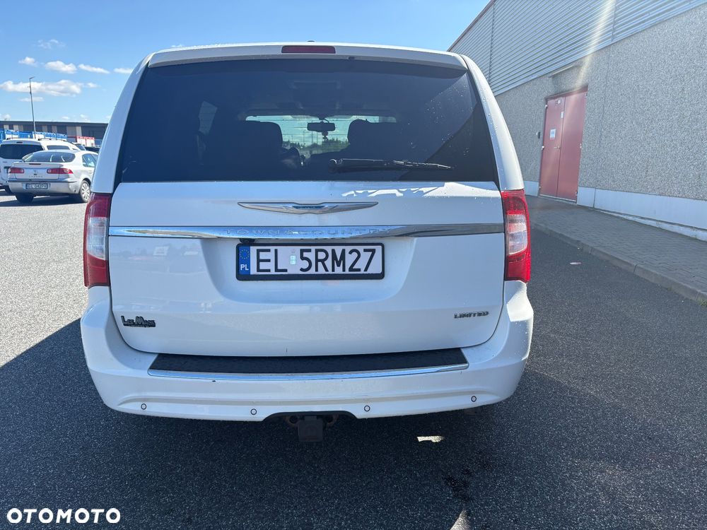 Chrysler Town & Country 3.6 Limited - 5