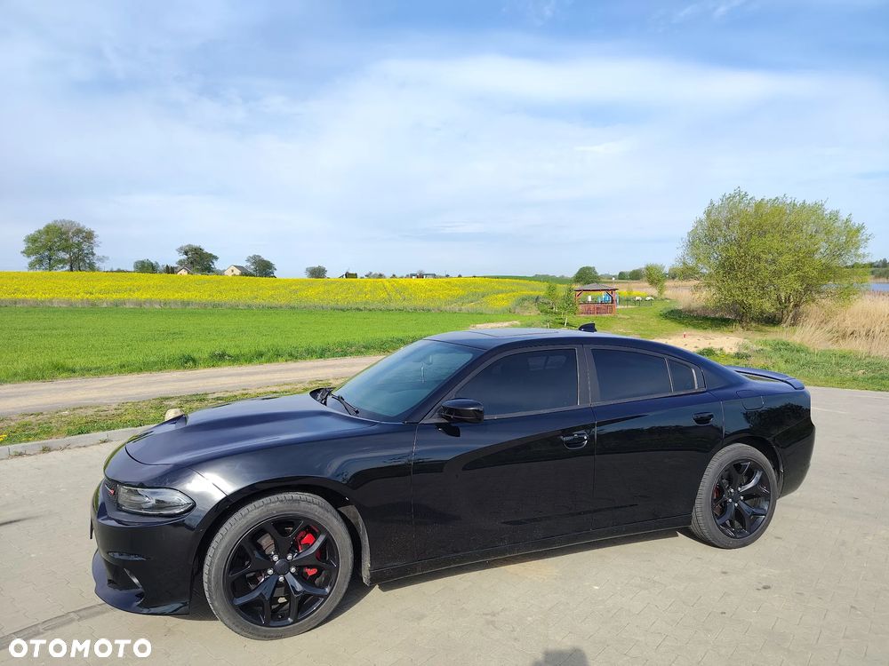 Dodge Charger 5.7 R/T - 1