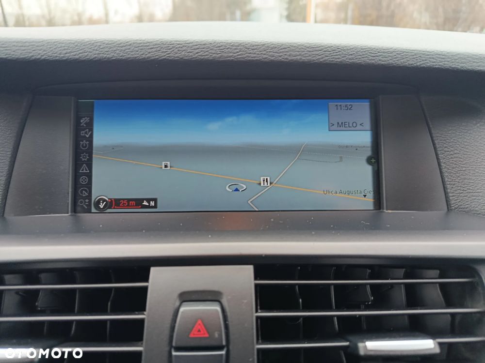 BMW X3 xDrive20d - 24