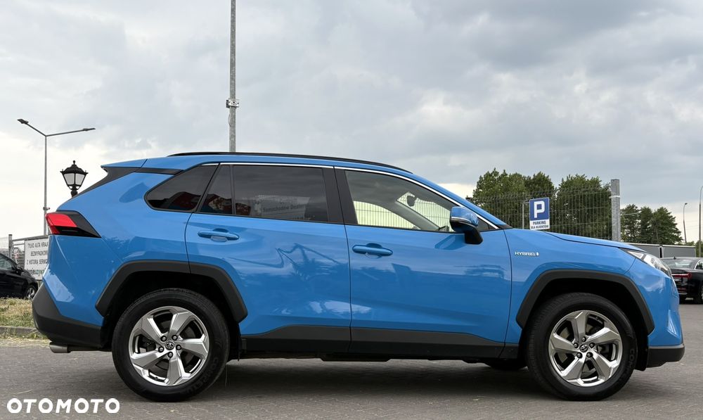 Toyota RAV4 - 4